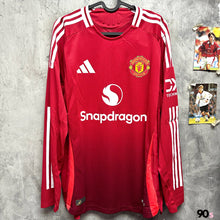 將圖片載入圖庫檢視器 2024-25 曼聯｜主場長袖｜球員版｜BNWT｜2024-25 Manchester United Home L/S Authentic ( Multiple Sizes )
