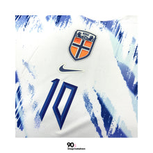 將圖片載入圖庫檢視器 2024-25 挪威｜作客｜連原裝印字｜BNWT｜2024-25 Norway Away with Printing ( Multiple Sizes )
