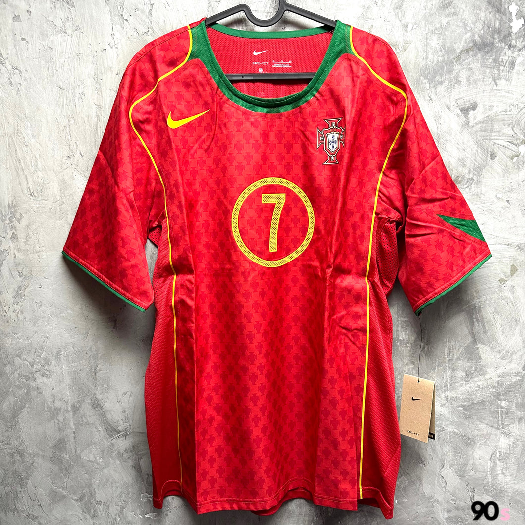 《原裝復刻》 2004 葡萄牙｜主場復刻｜#7 費高｜BNWT｜2004 Portugal Home #7 Figo Reissue ( Multiple Sizes )