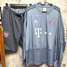 將圖片載入圖庫檢視器 2019-20 拜仁慕尼黑｜Tracksuit｜85% New｜L｜2019-20 Bayern Munich Tracksuit ( L )
