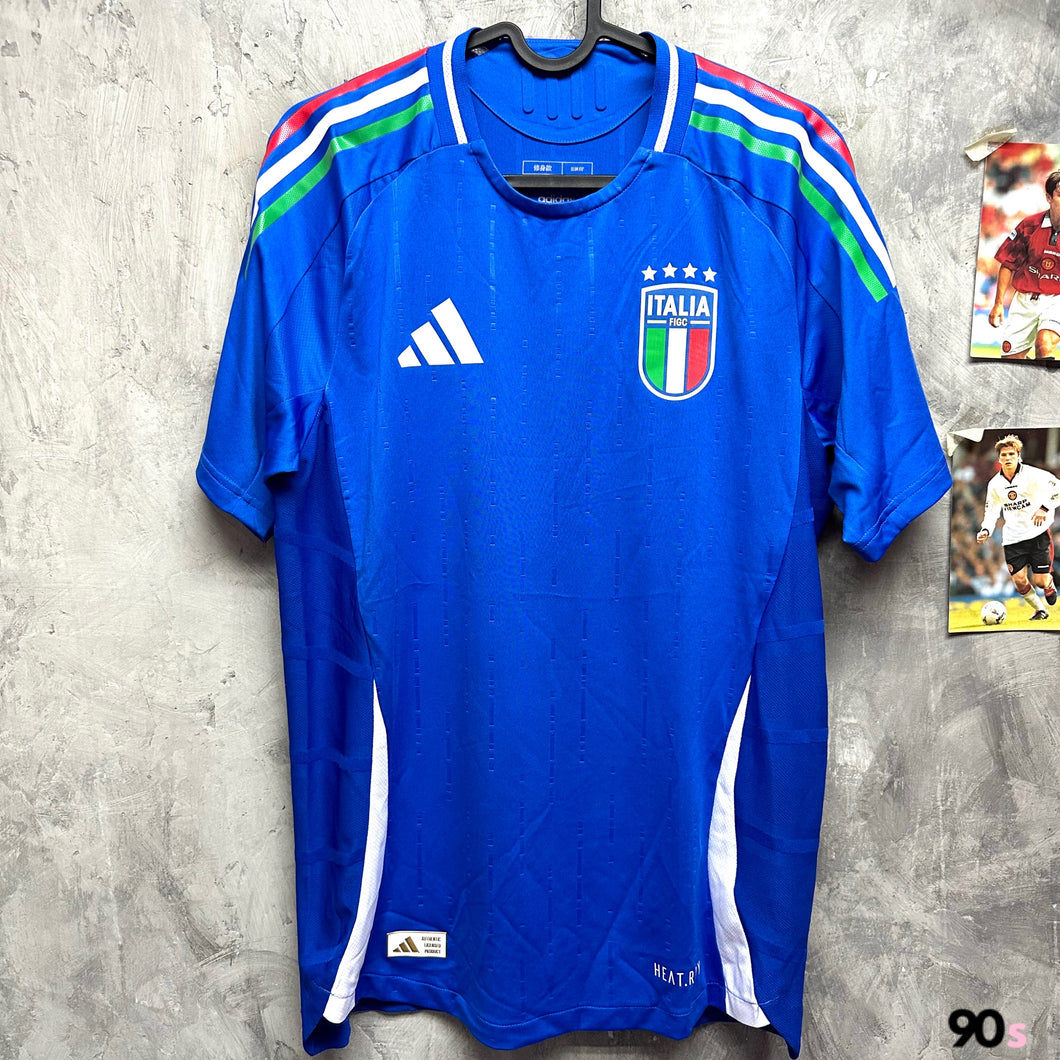 2024 意大利｜主場｜球員版｜連原裝印字 + 2024 歐國盃  Full Set｜BNWT｜2024 Italy Home Authentic with Printing & EURO 2024 Set ( Multiple Sizes )