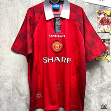 將圖片載入圖庫檢視器 1995-96 曼聯｜主場｜#10 碧咸｜95% New｜L｜1995-96 Manchester United Home #10 Beckham ( L )
