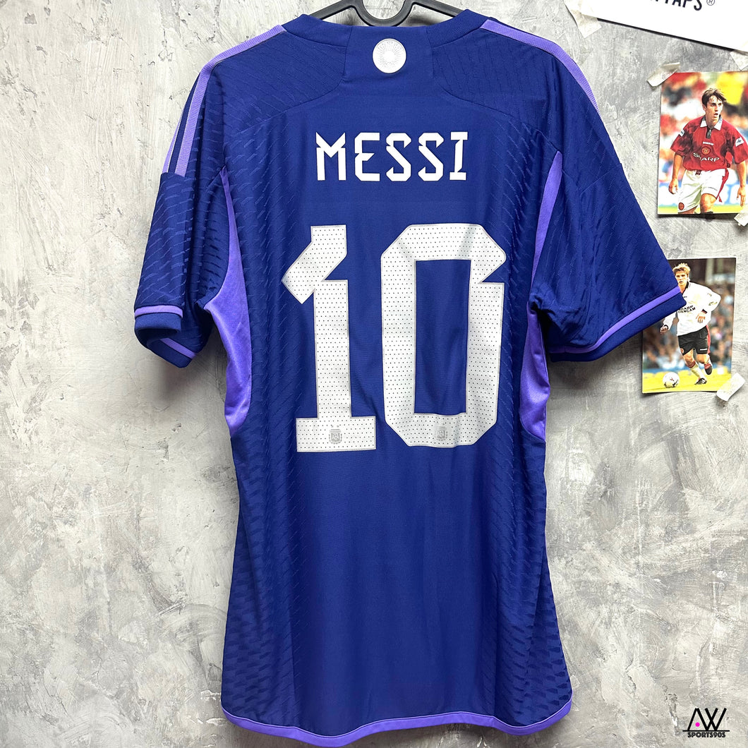 2022 阿根廷｜2星作客｜球員版｜2021美洲杯冠軍章｜#10 美斯｜BNWT｜Asia L｜2022 Argentina Away Player Version #10 Messi With 2021 Copa America Campeón Badge ( Asia L)