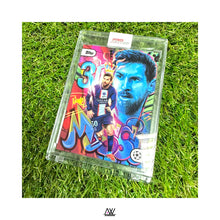 將圖片載入圖庫檢視器 TOPPS PROJECT 22｜巴黎聖日耳門｜美斯｜TOPPS PROJECT22 PSG MESSI BY ORLANDO AROCENA
