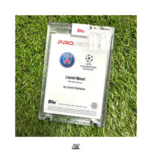 將圖片載入圖庫檢視器 TOPPS PROJECT 22｜巴黎聖日耳門｜美斯｜TOPPS PROJECT22 PSG MESSI BY SANIL CHITRAKAR
