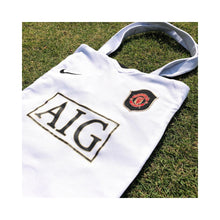 將圖片載入圖庫檢視器 【Football Culture Studio】- 2006-07 Man Utd Away Tote Bag
