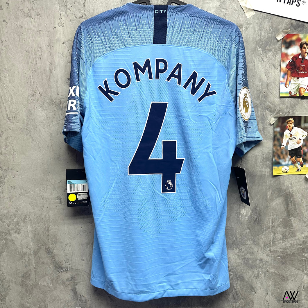 2018-19  曼城｜主場｜球員版｜#4 甘賓尼｜BNWT｜英超Set｜M｜2018-19 Manchester City Home Player Version EPL Full Set  #4 Kompany (M)