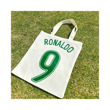 將圖片載入圖庫檢視器 【Football Culture Studio】- World Cup Legend 2006 Ronaldo ‘ Tote Bag
