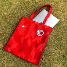 將圖片載入圖庫檢視器 【Football Culture Studio】- 2020-22 Hong Kong Home Tote Bag
