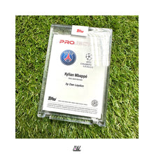 將圖片載入圖庫檢視器 TOPPS PROJECT 22｜巴黎聖日耳門｜麥巴比｜TOPPS PROJECT22 PSG MBAPPE BY DAN LEYDON
